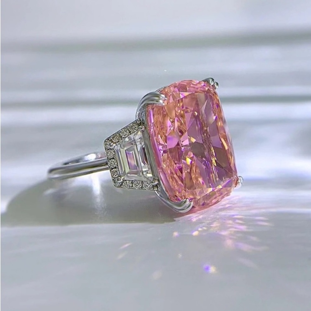 Oval, Round & Baguette Cut Pink & White Diamond Ring - Picture 6 of 16